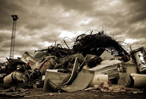Selecting reliable flat clearance services in Forest Hill